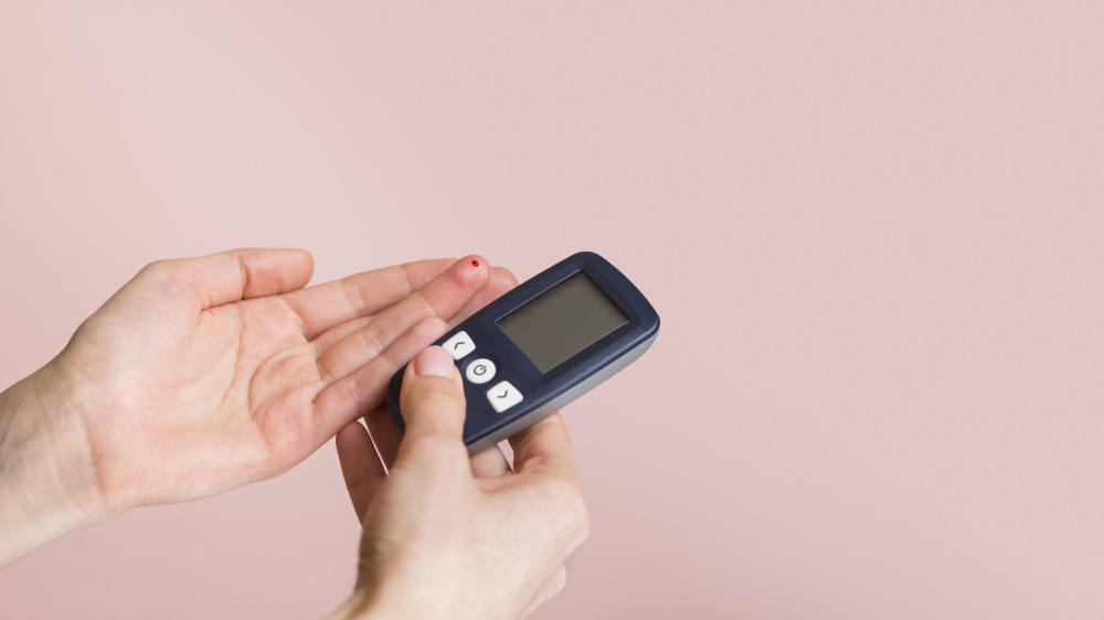 بهترین مارک دستگاه تست قندخون ایرانی